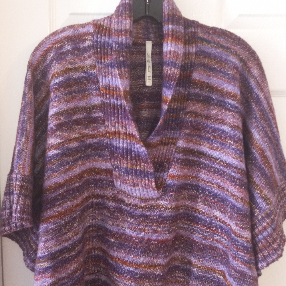 Poncho sweater
